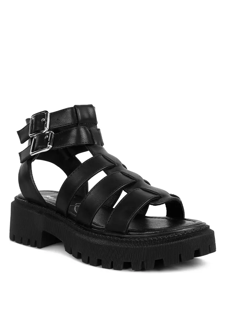 Chunky black 2025 sandals flat