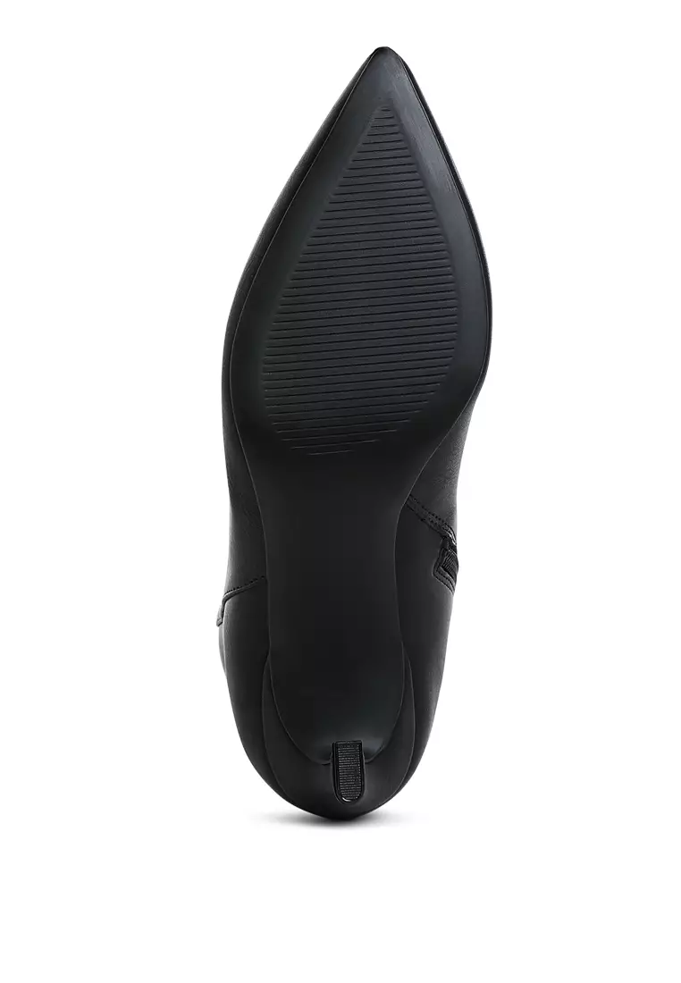 Sepatu bot kulit imitasi warna hitam