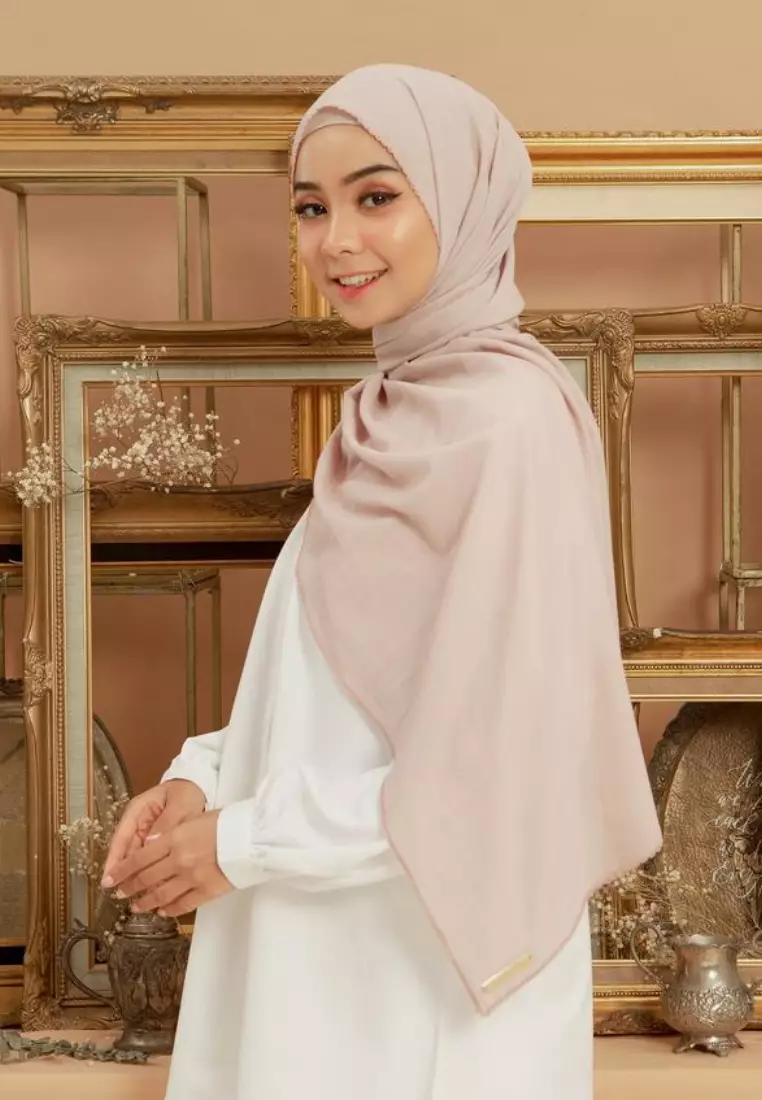 Embroidery Signature Shawl Light Purple