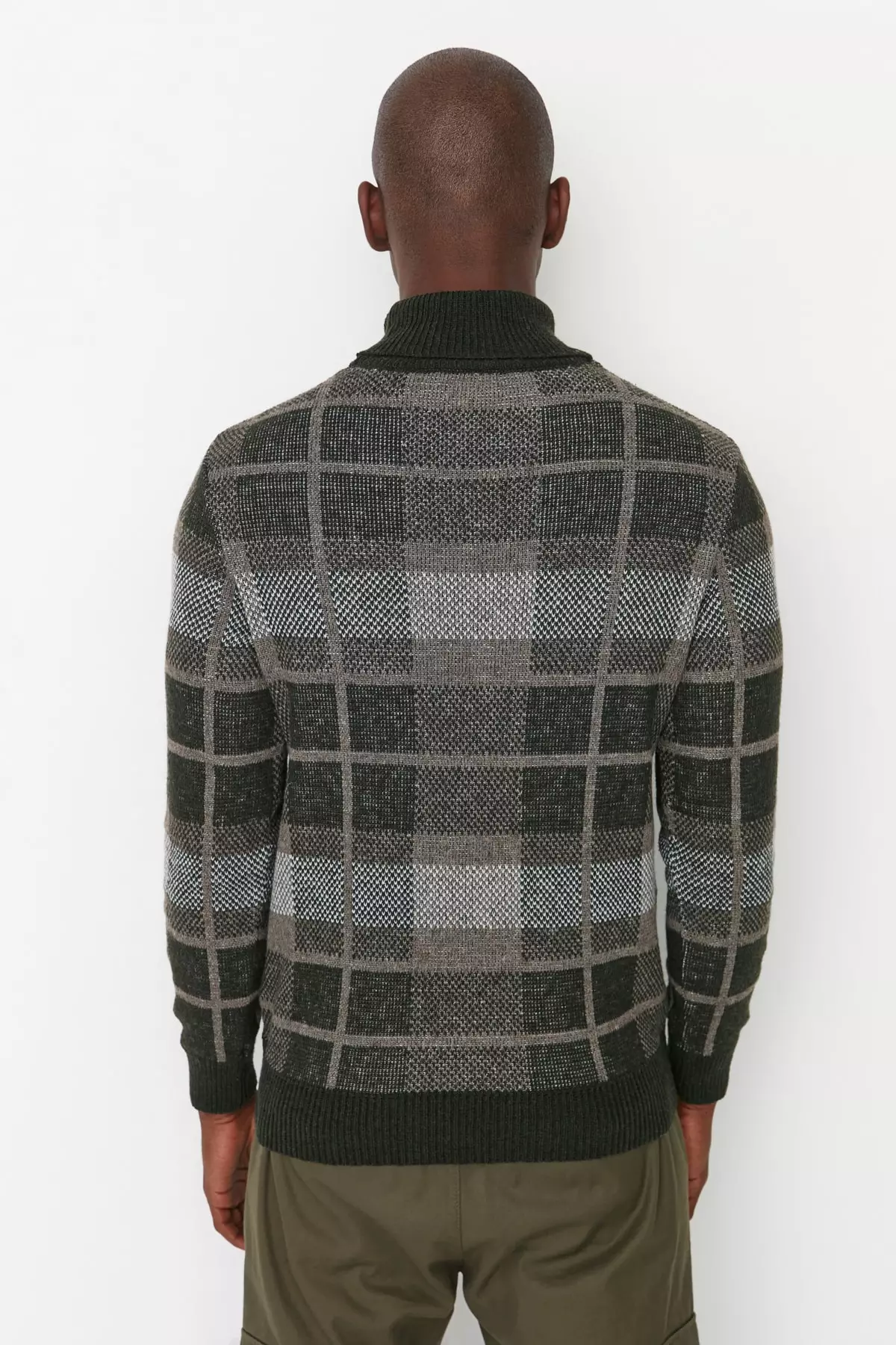Slim Fit Turtleneck Plaid Knit Sweater