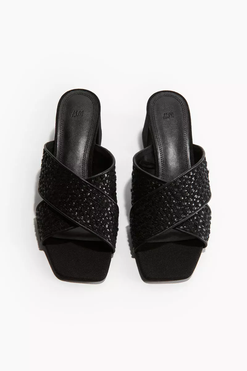 Textured mules