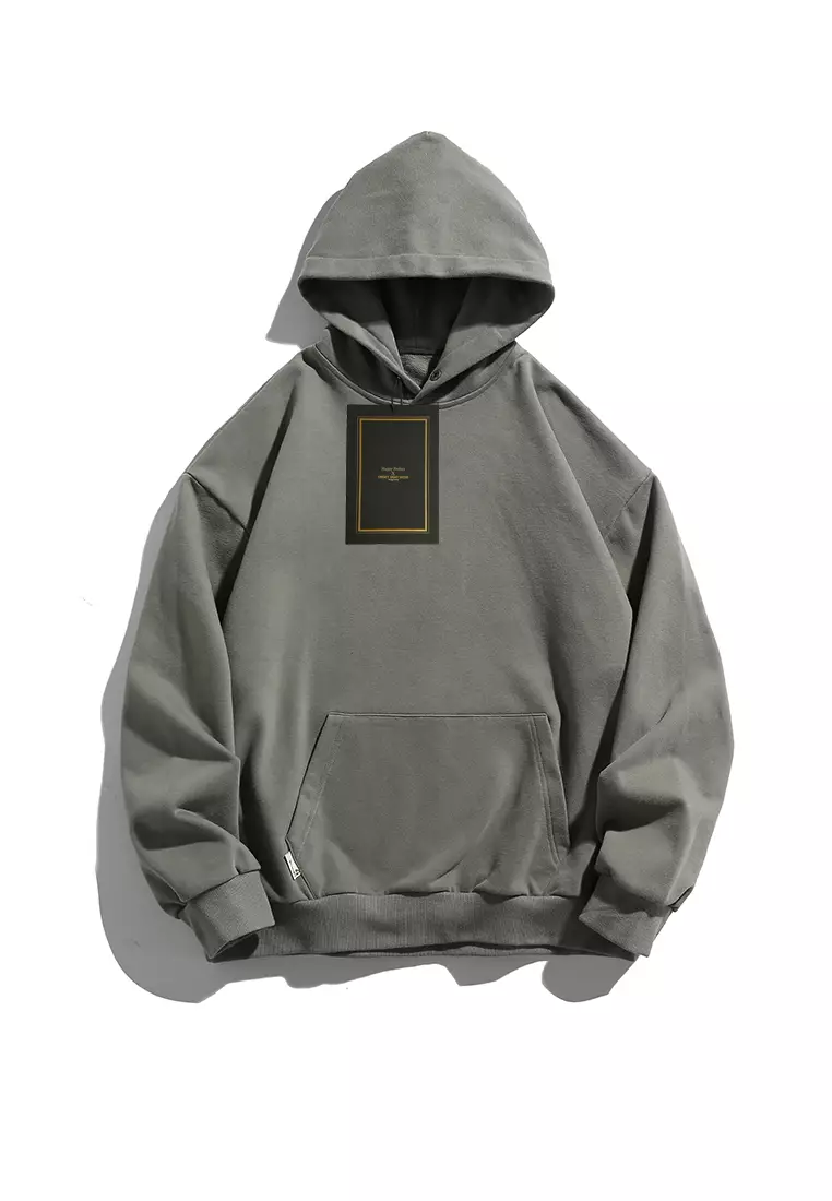 Casual best sale hoodie outfit