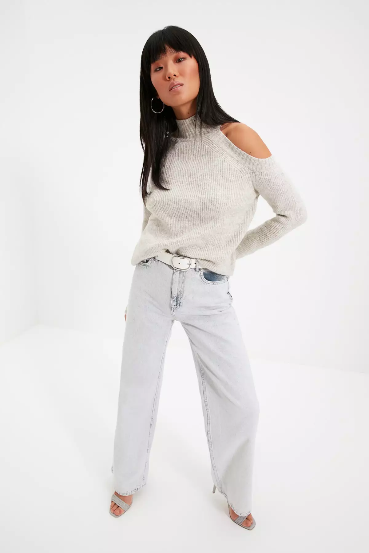 Window/Cut Out Detailed Knitwear Sweater