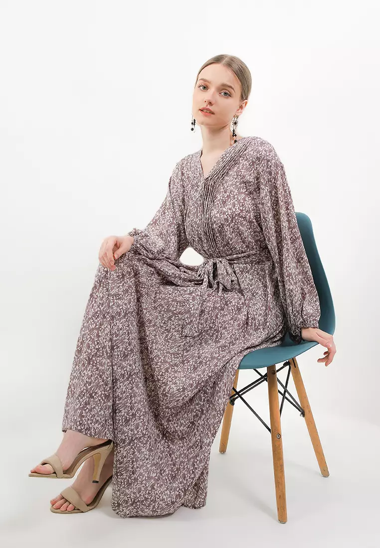 Self Tie Pintuct Maxi Dress