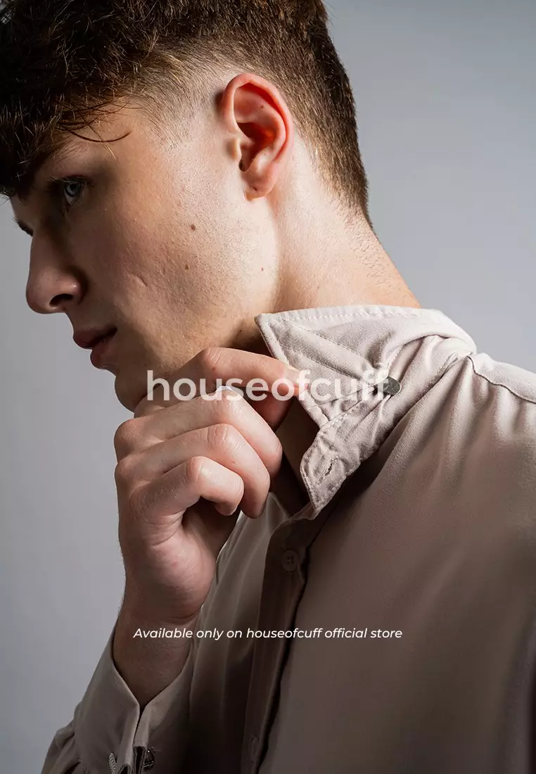 Houseofcuff Kemeja Kerja Formal Pria Model French Cuff / Double Cuff Dengan Cufflinks Warna Krem ( Incl.Collar Stay + Cufflinks )