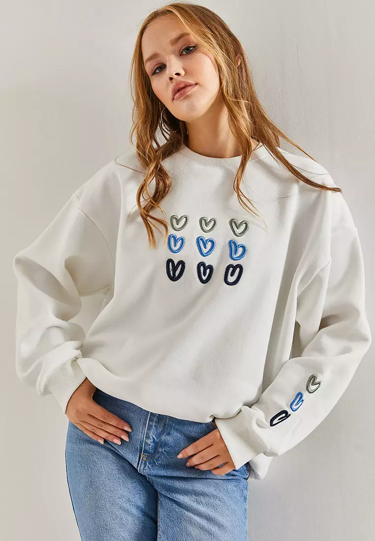 Three Thread Raised Heart Printed Sweatshirt
