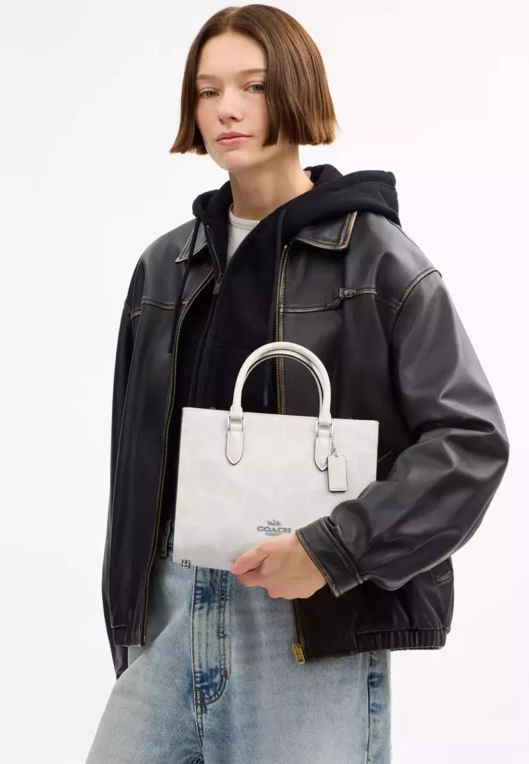 Maggie Small Tote Bag In Signature Canvas