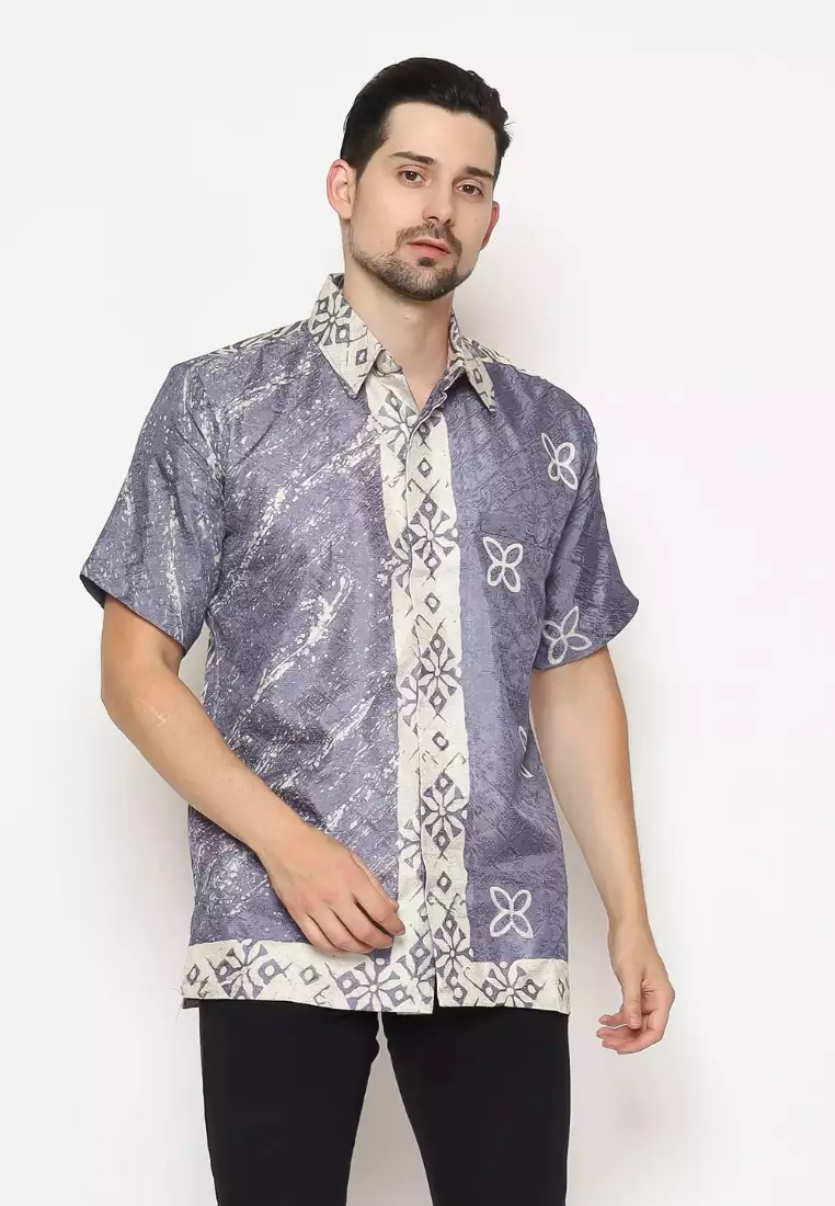 Rinjanie Batik - Kemeja Batik Pria - Awan Bersahaja - Outfit Batik Pria - Batik Modern - Batik Cap - KTPK-AS 