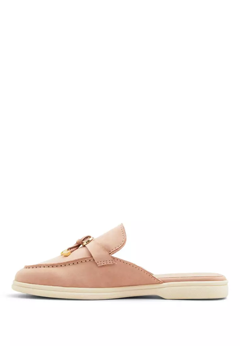 Kedoacien Slip Ons