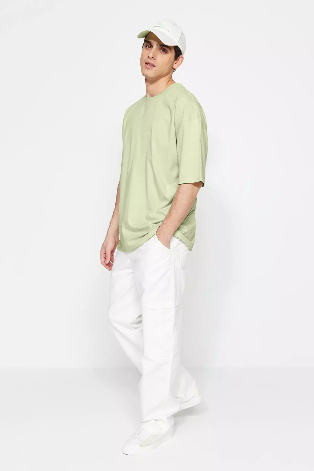 Basic Oversized Fit T-Shirt