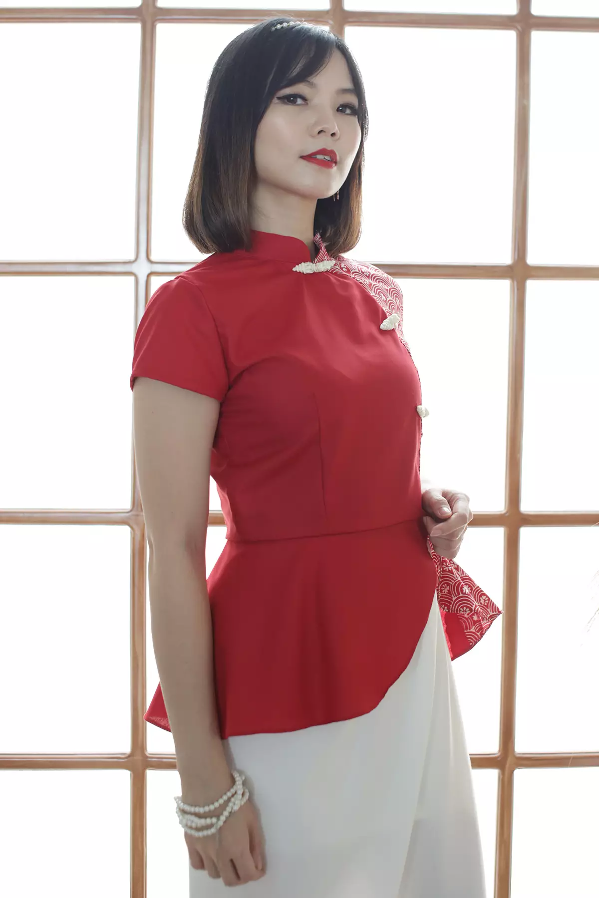 Asmiani Sisik Ikan Merak Blouse Batik