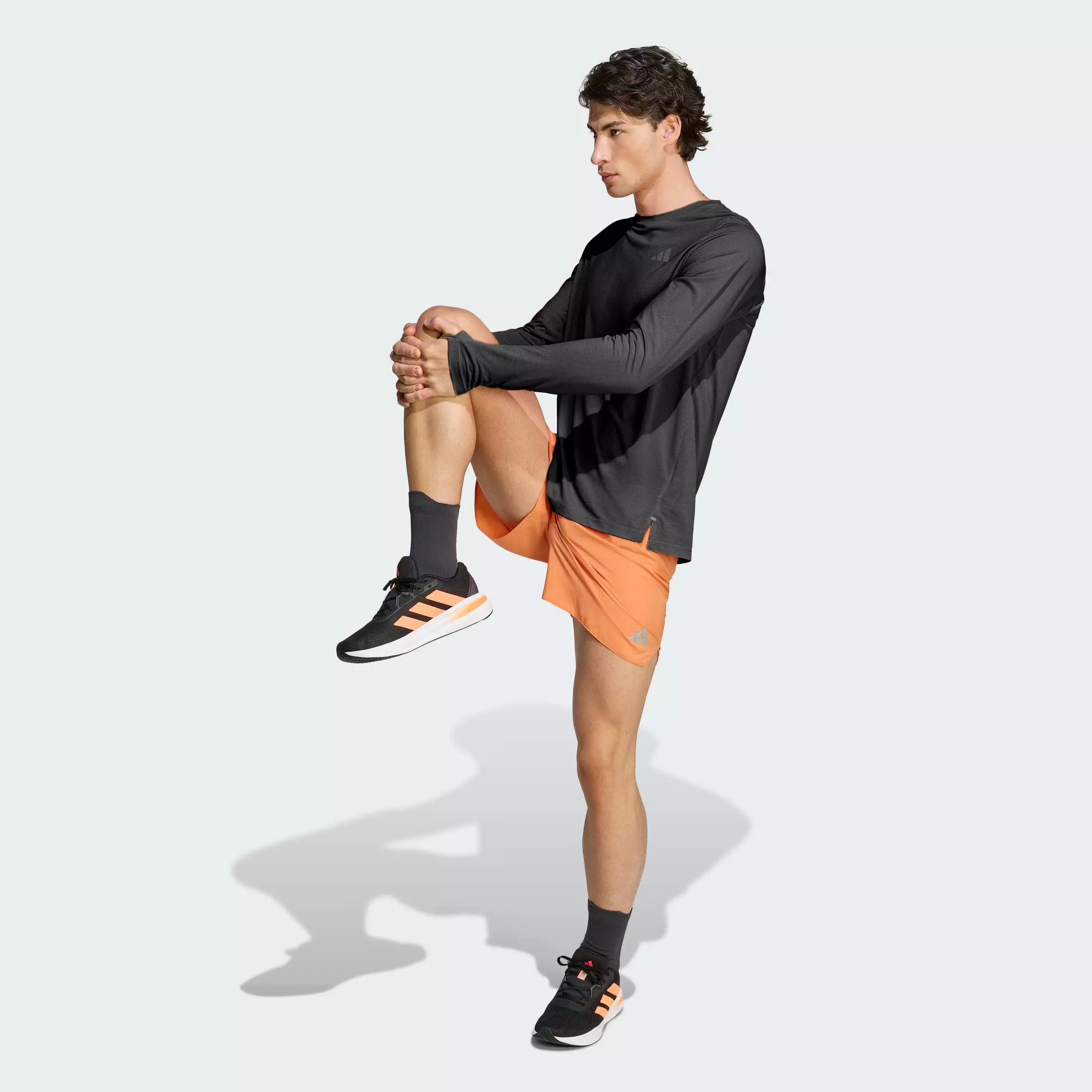 Running adi365 Running Essentials Shorts Men Orange JZ7771