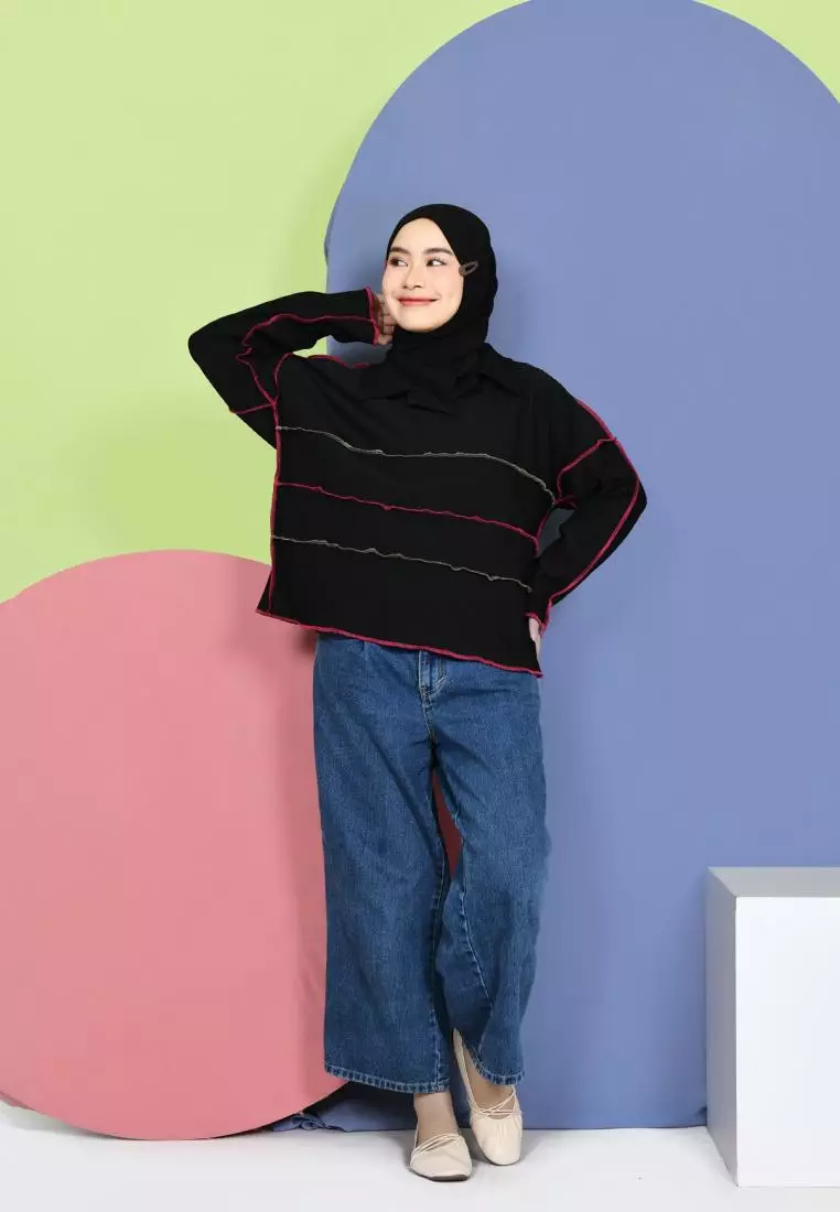 Yuna Playfull Knit Tops - Black M18125 R17S2