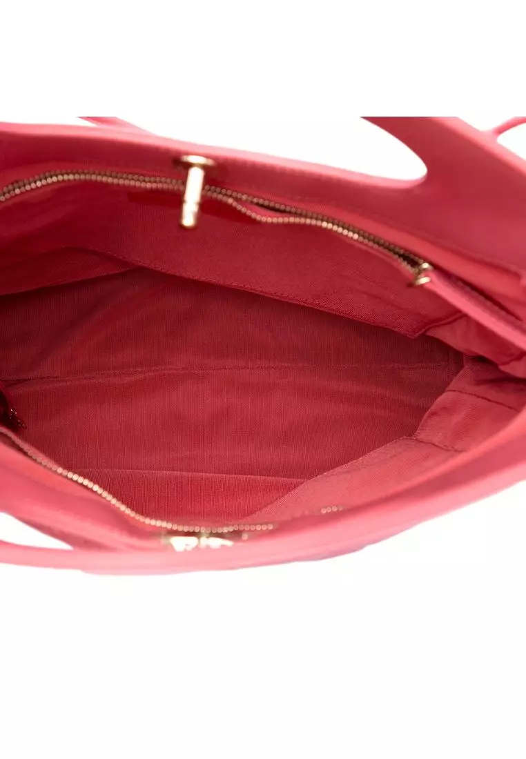 Pre-Loved Chanel Small Quilted Shiny Aged Calfskin 31 Shopping Bag
