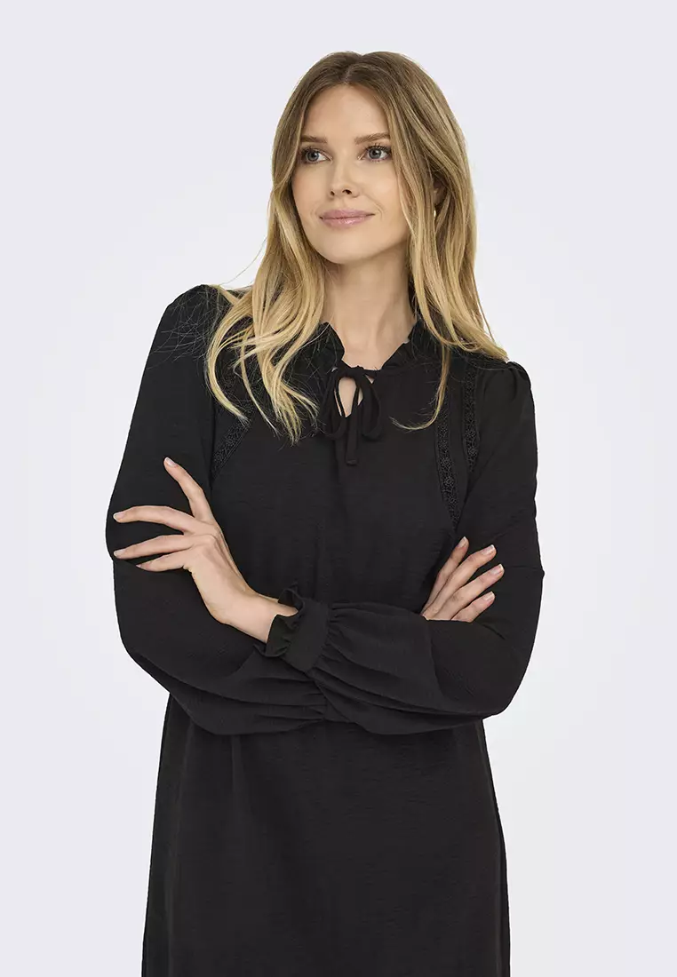 Mette Long Sleeve Lace Tape Dress