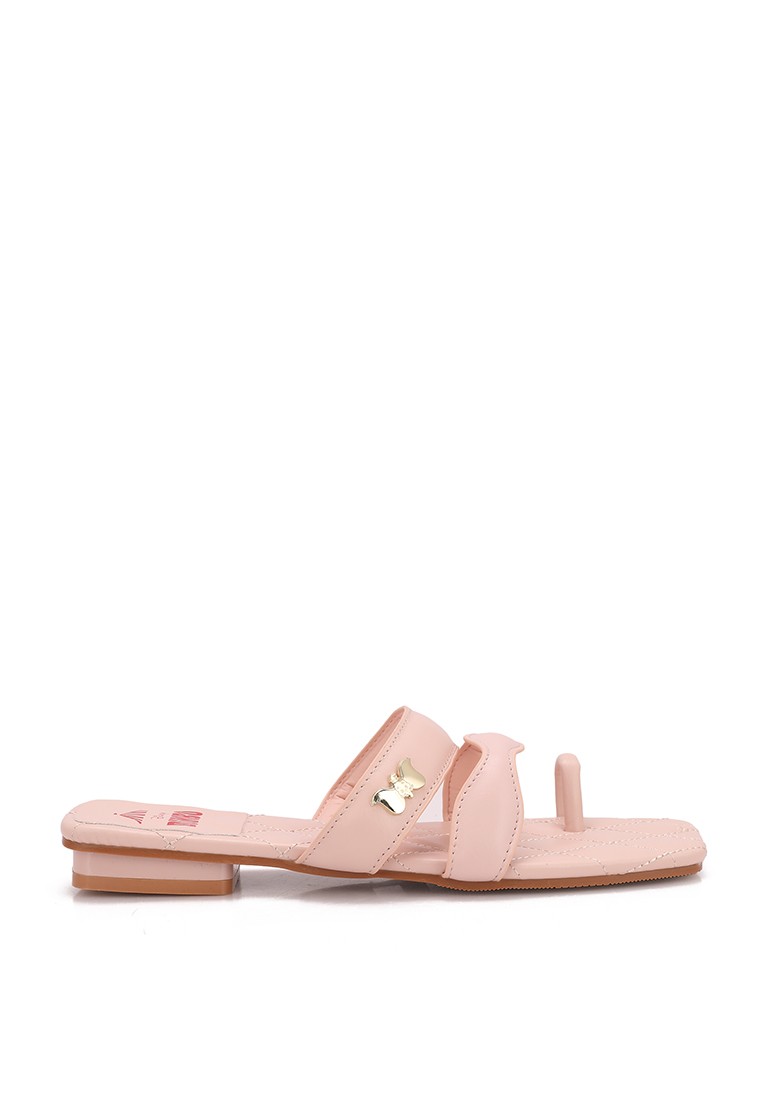 Disney Dumbo Wonders Above Open Toe Sandals