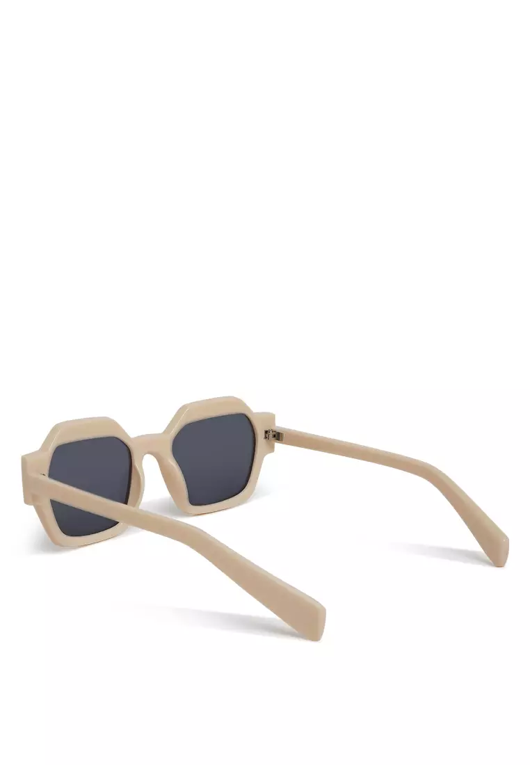 Kacamata Hitam Persegi Bingkai Bevel dalam Warna Krim