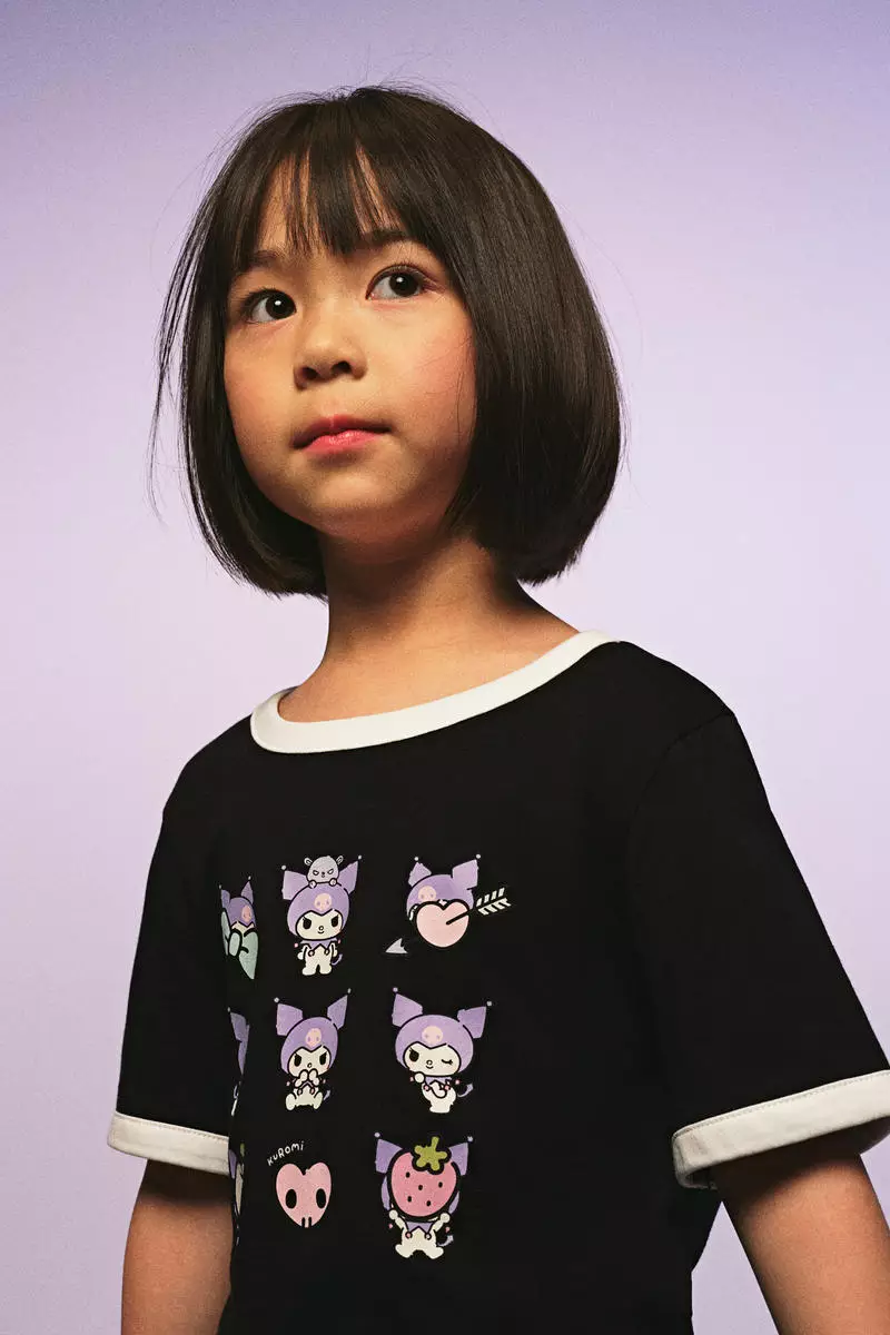 Print-motif cotton top