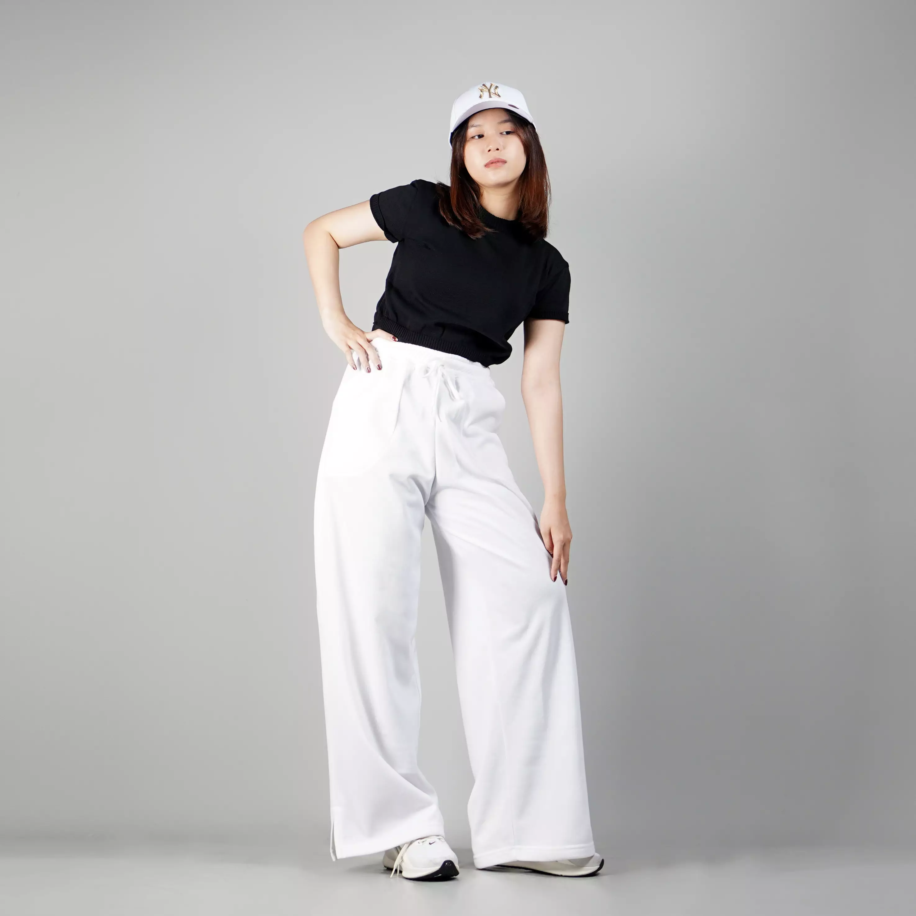 JISOO Celana Panjang Baggy Pants Celana Baggy Loose Pants Wanita - PUTIH