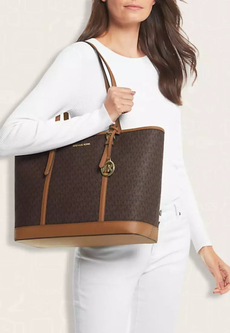 Jet set large hotsell logo tote bag