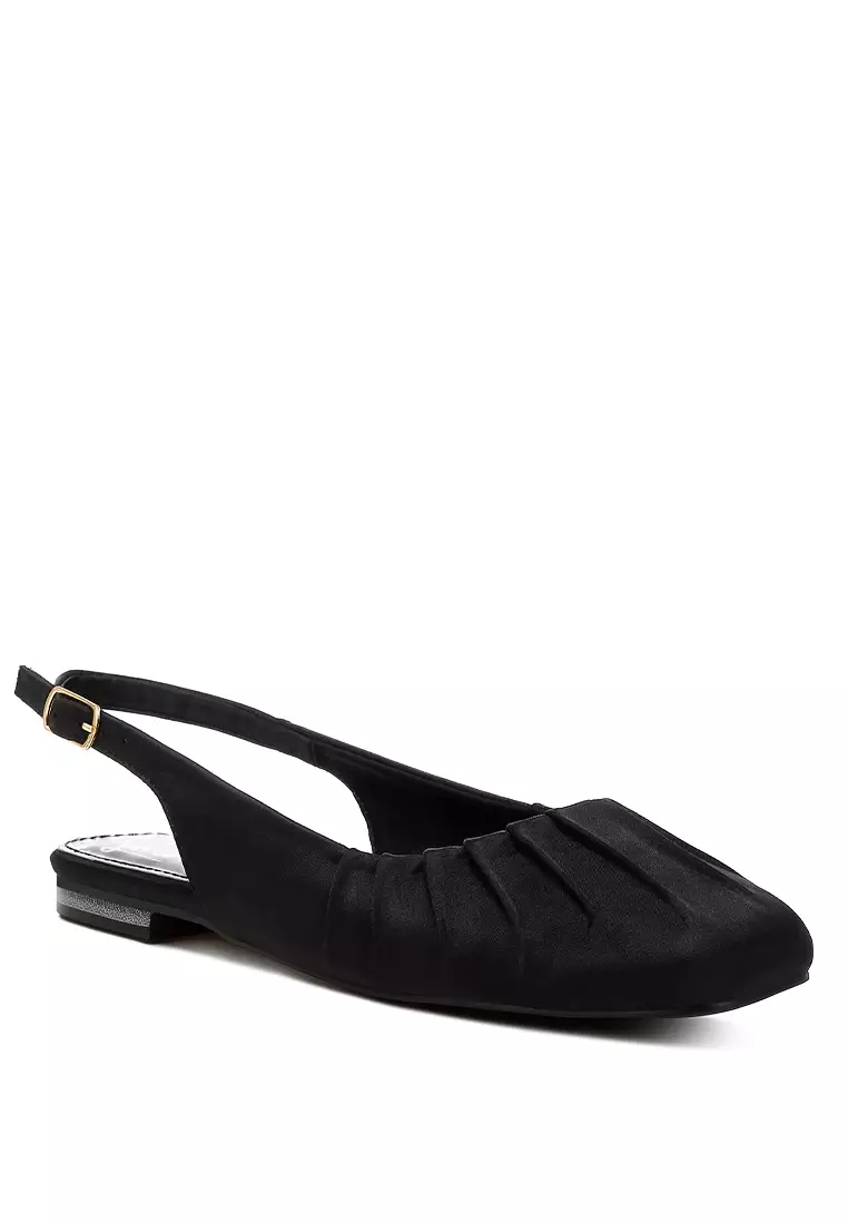 Sepatu Flat Ujung Persegi Satin Warna Hitam