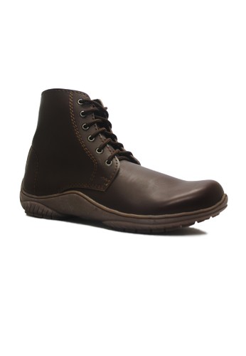 D-Island Shoes Trekking Boots Beeswax Leather Brown