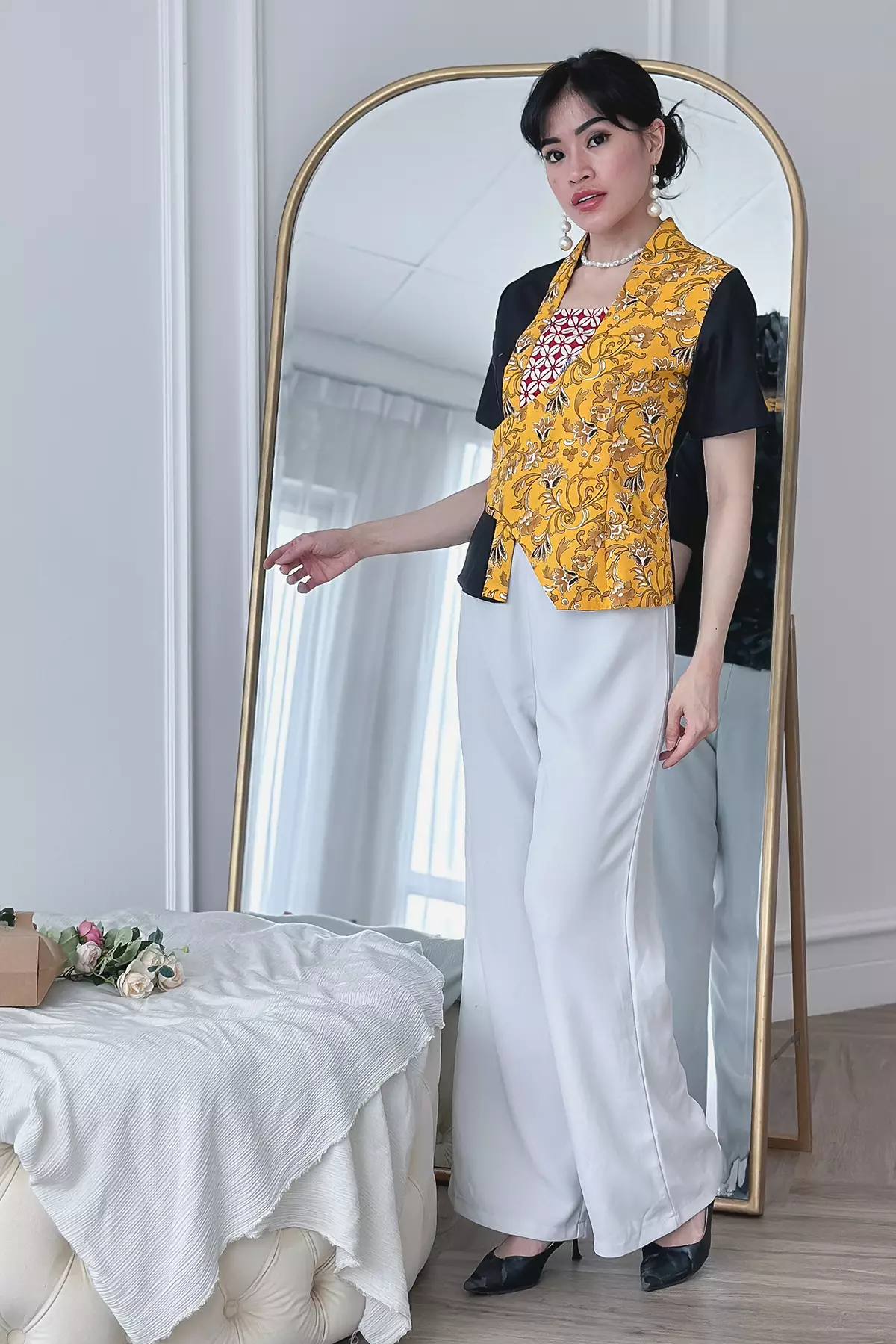 Andara Muda Kuning Blouse