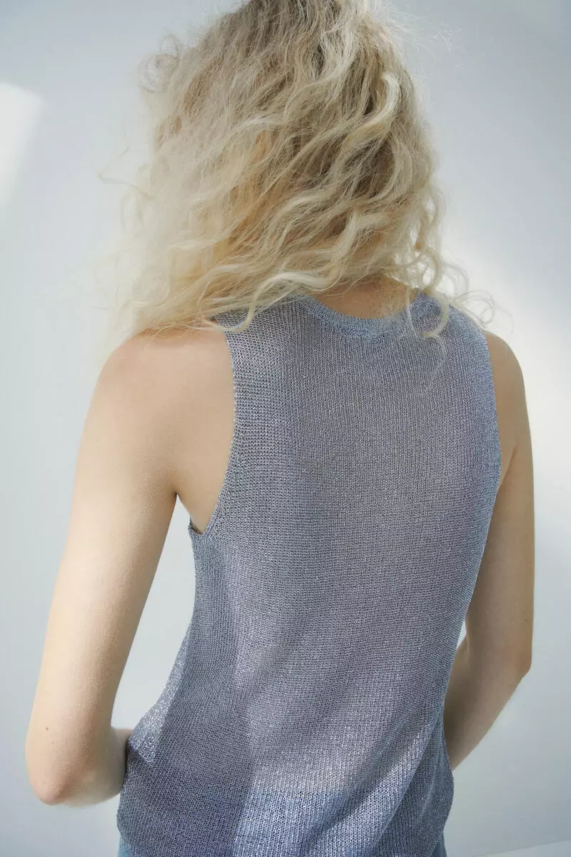 Metallic knitted top