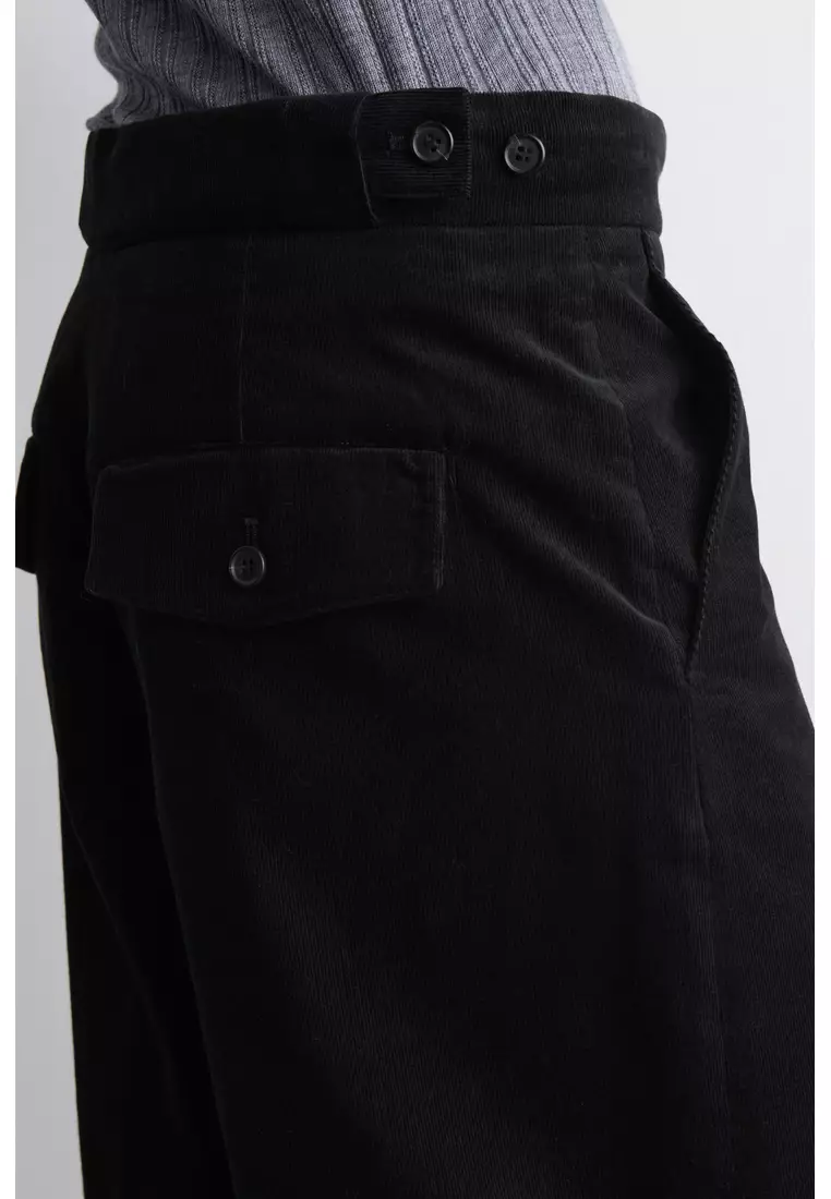 CROPPED CORDUROY TROUSERS