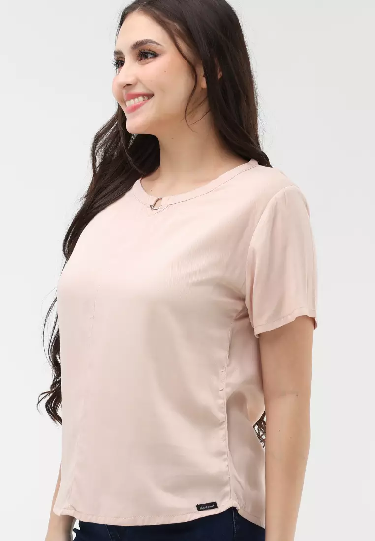 Single Twill Woven Short Sleeves Blouse