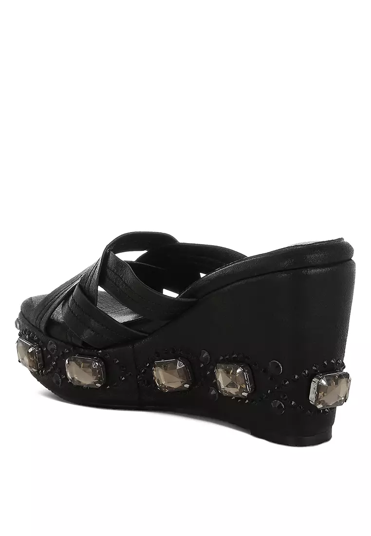 Sandal Potongan Berlian Imitasi & Berlian Imitasi Tebal dalam Warna Hitam