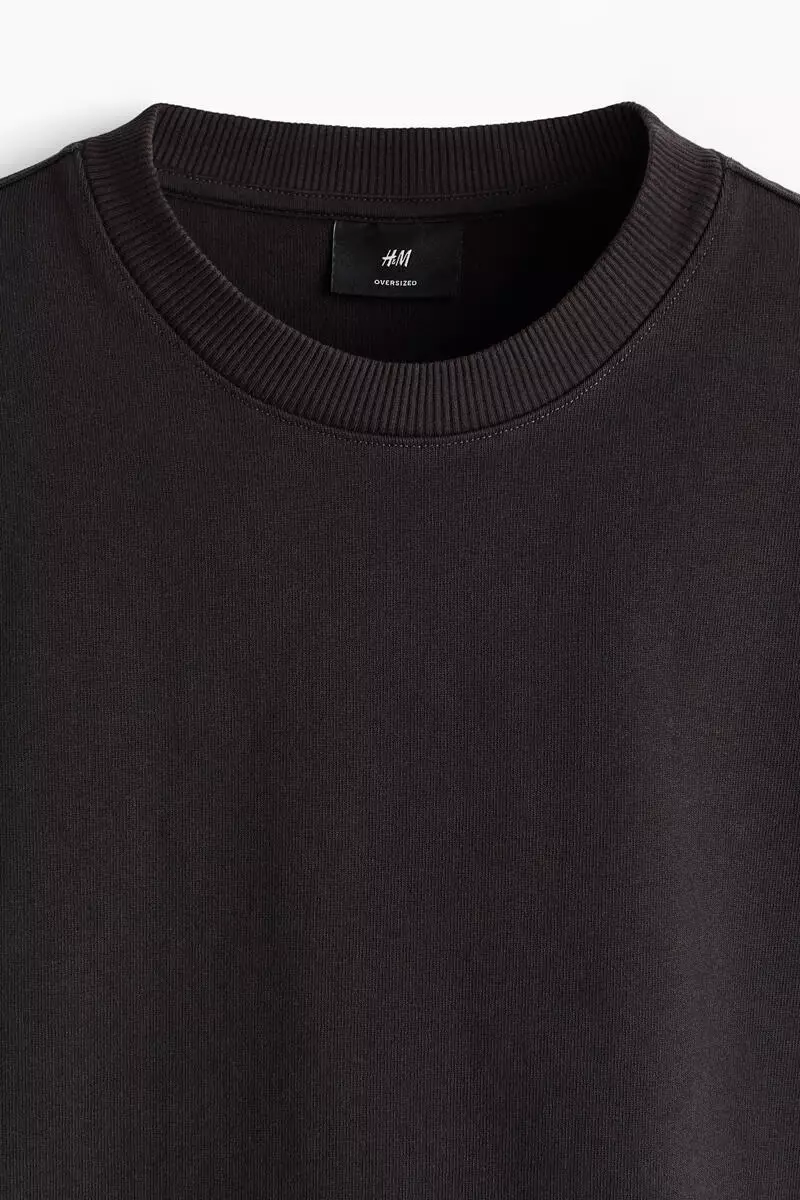 Oversized Fit Boxy-style t-shirt