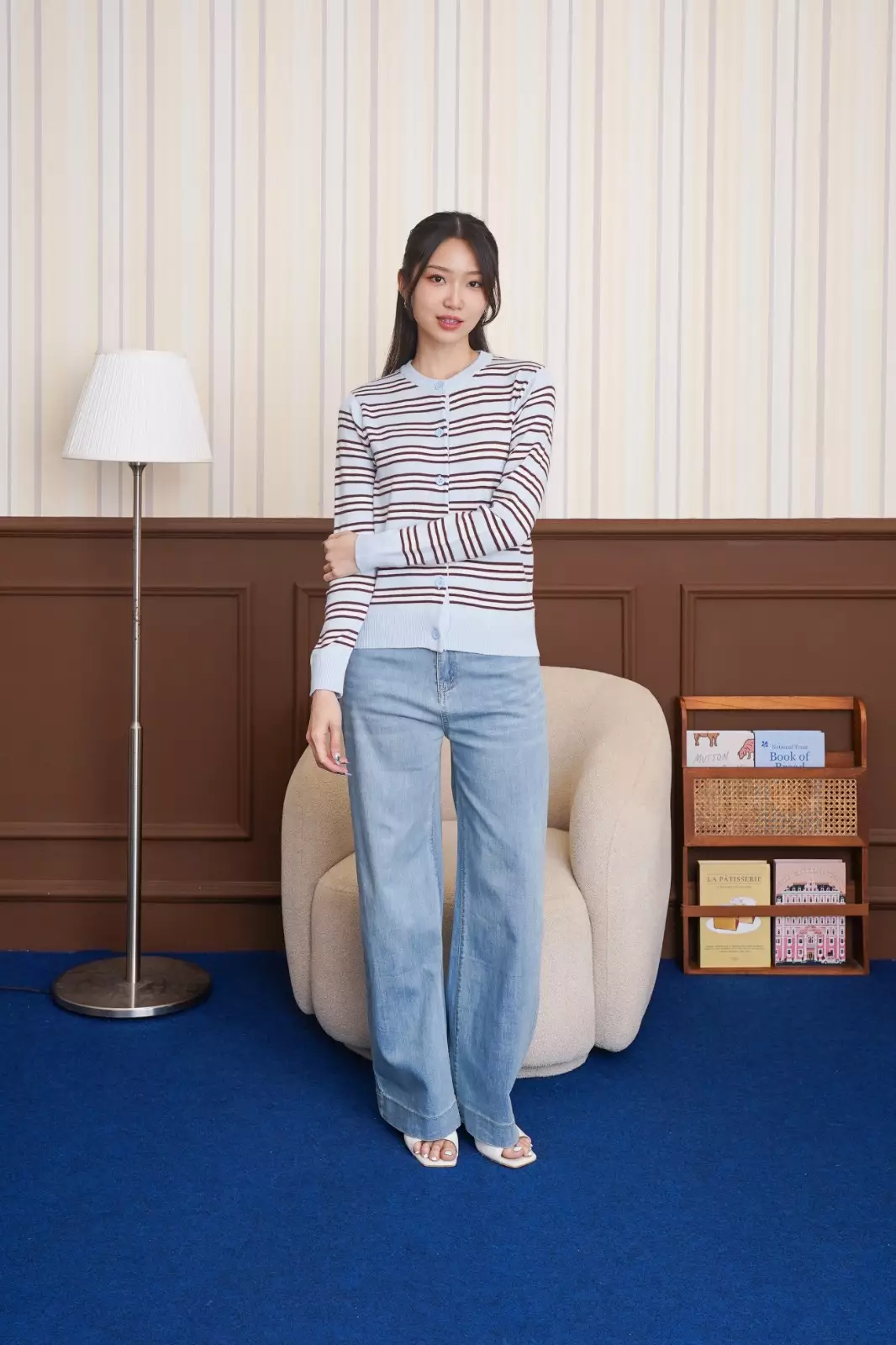 Sena Straight Jeans in Light Blue