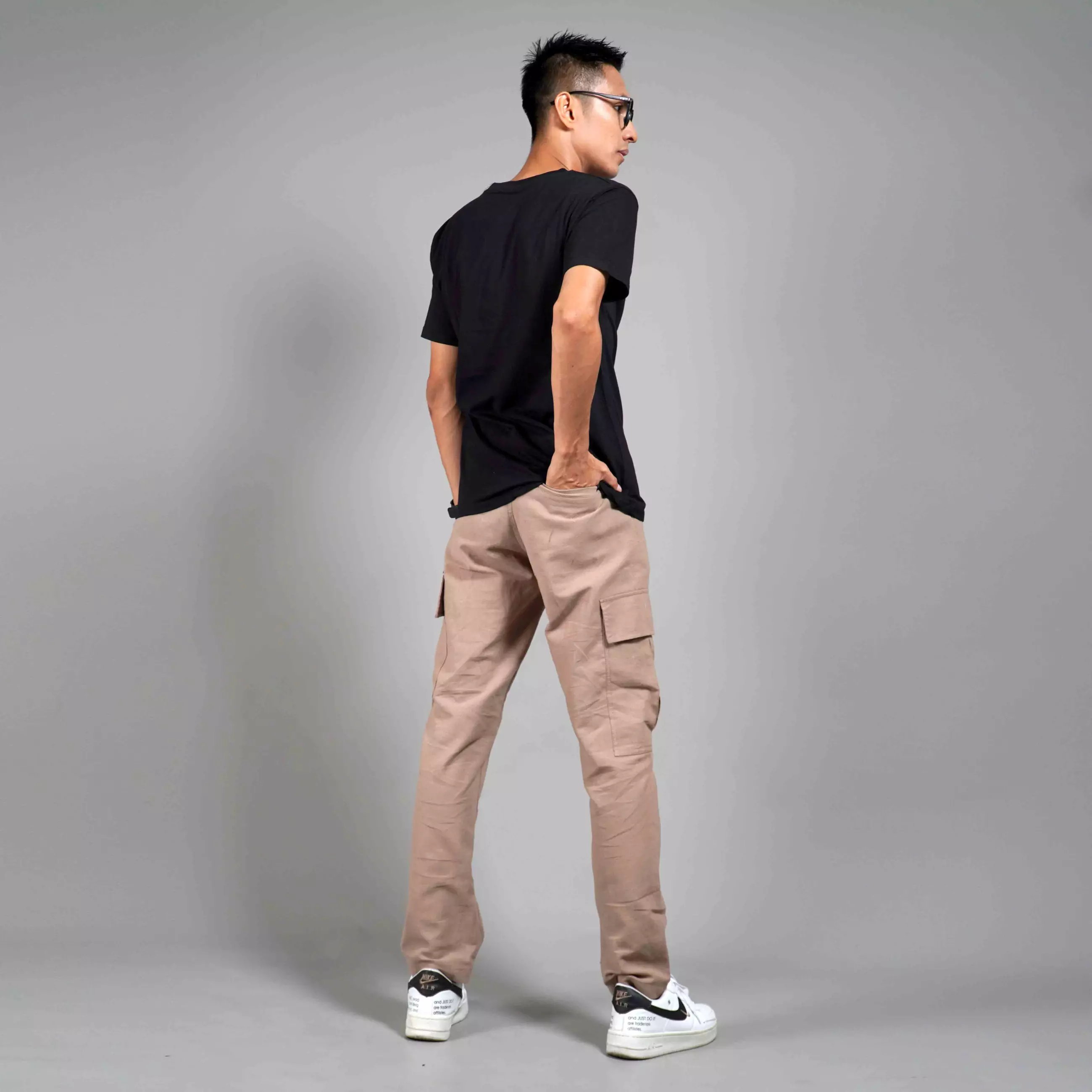  Kaos Polos Pria Lengan Pendek Basic Casual TShirt Cotton - Hitam