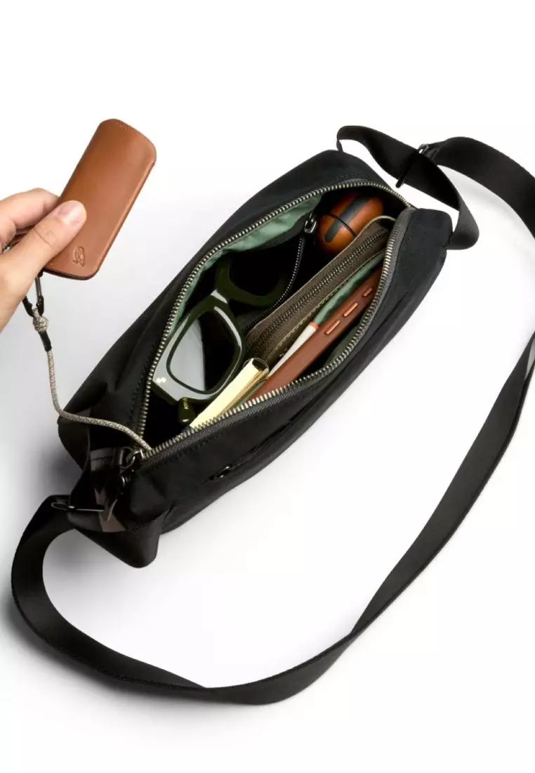 Buy Bellroy Bellroy Classic Sling 3L - Black 2026 Online | ZALORA