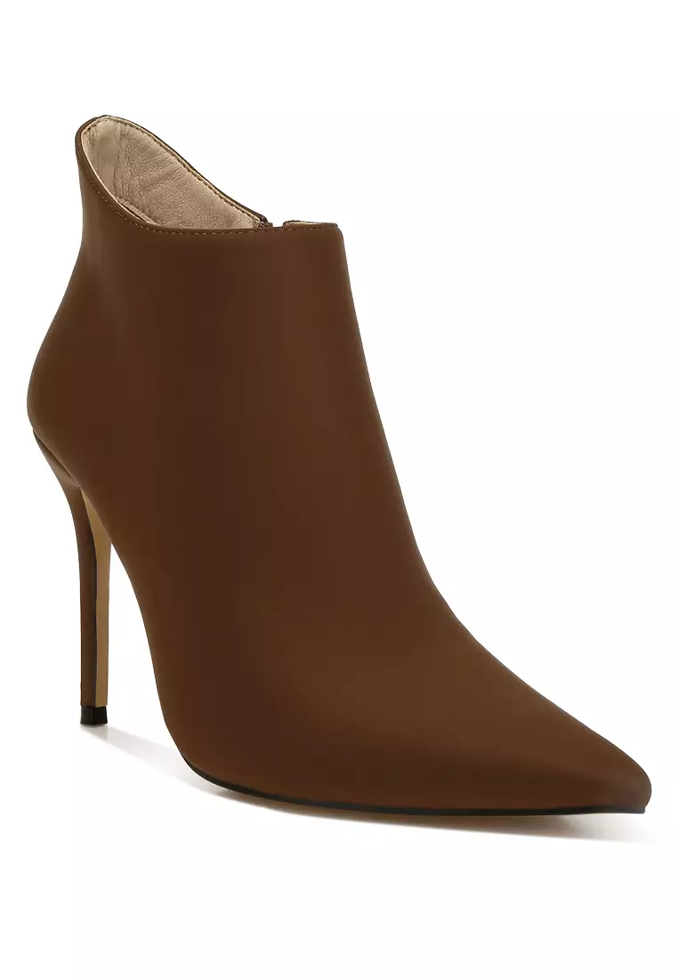 Pleather Concave Cut Ankle Boots in Brown