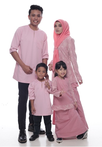 Buy Baju Kurung Edwina from Denai Boutique in Pink only 290