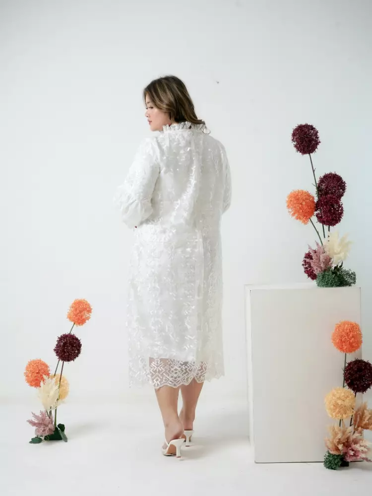 xtramiles Ladies dress luenne dress embroidery white