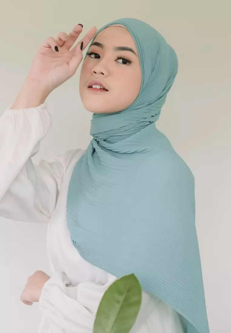 Bawal Pleats Shawl Tosca