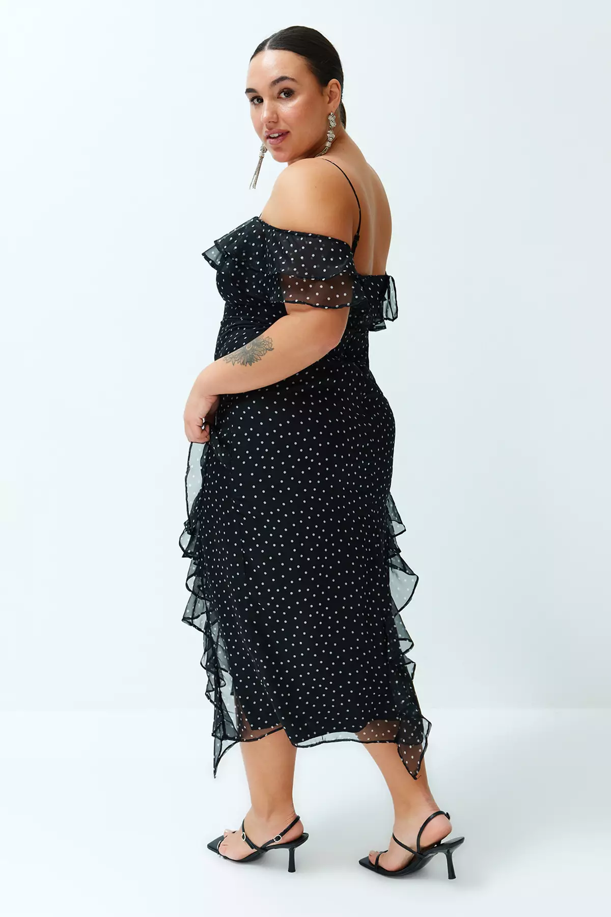 Plus Size Polka Dot Ruffle Dress
