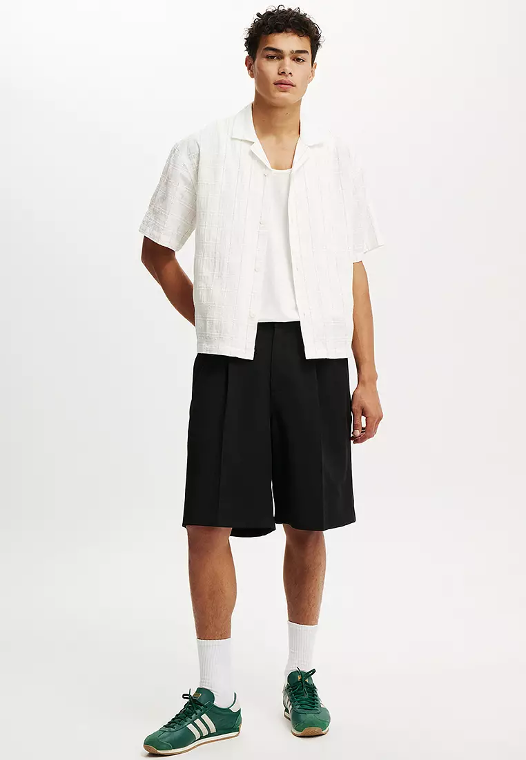 Box Fit Short Sleeve Shirt