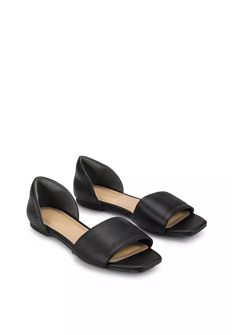 Cushion fit sandals store
