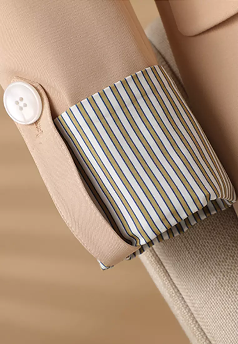 Single Button (Roll Up Sleeve)