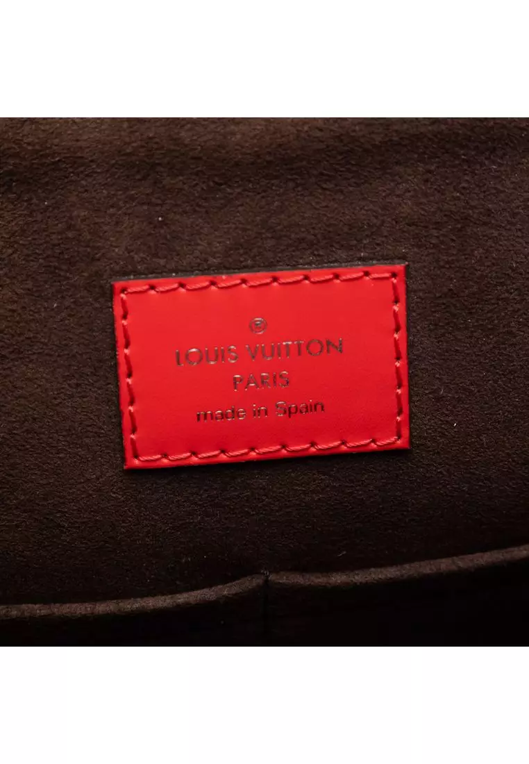 Pre-Loved Louis Vuitton Epi Cluny Bb