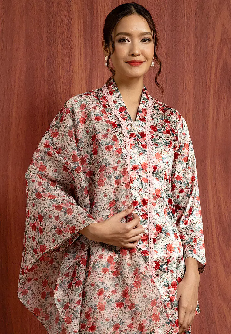 SALMA KURUNG LABUH SET WITH SHAWL