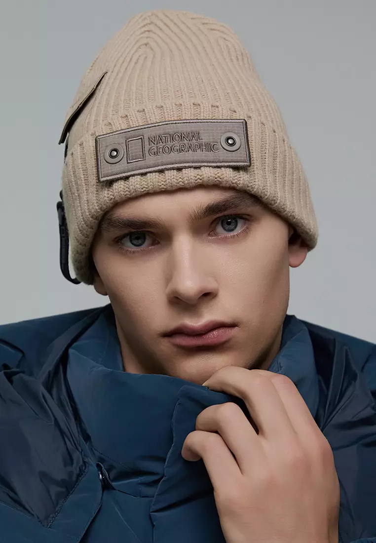 Field Engineered Middle Beanie