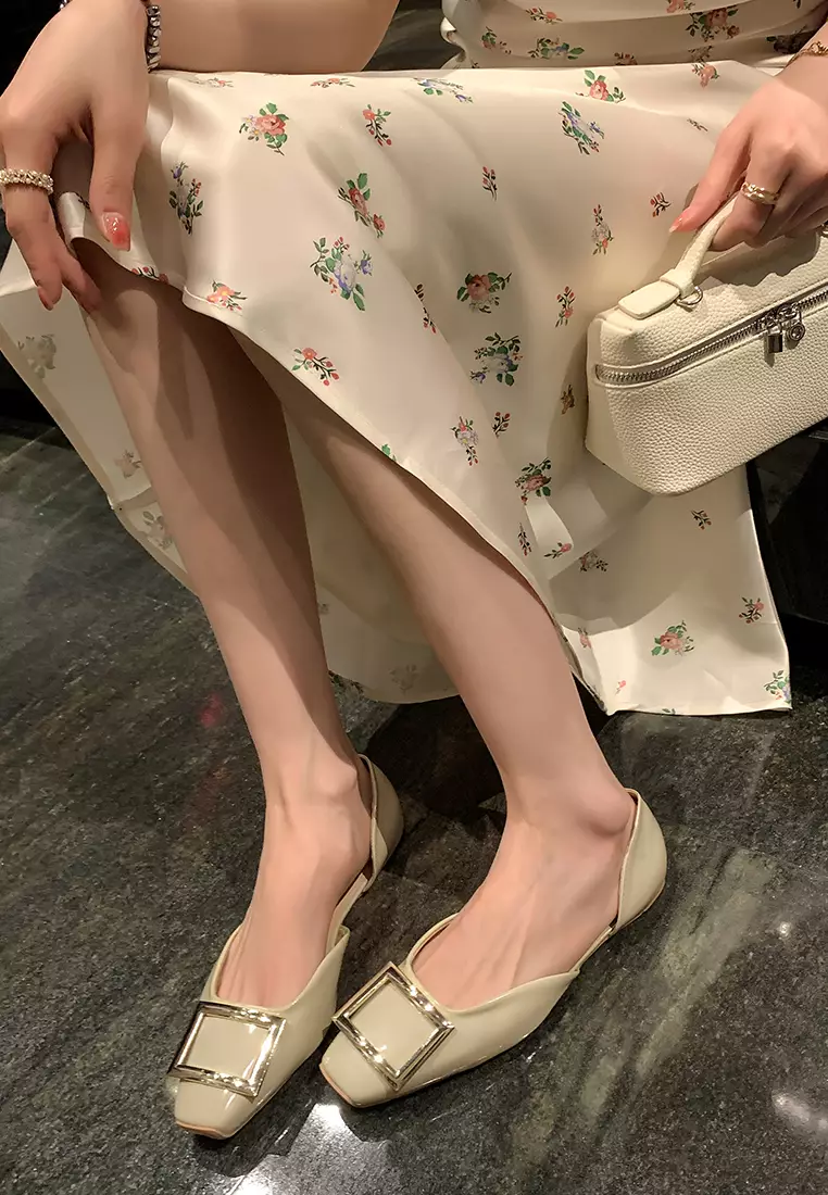 Square Buckle Hollowed Flat Shoes WW1228-1