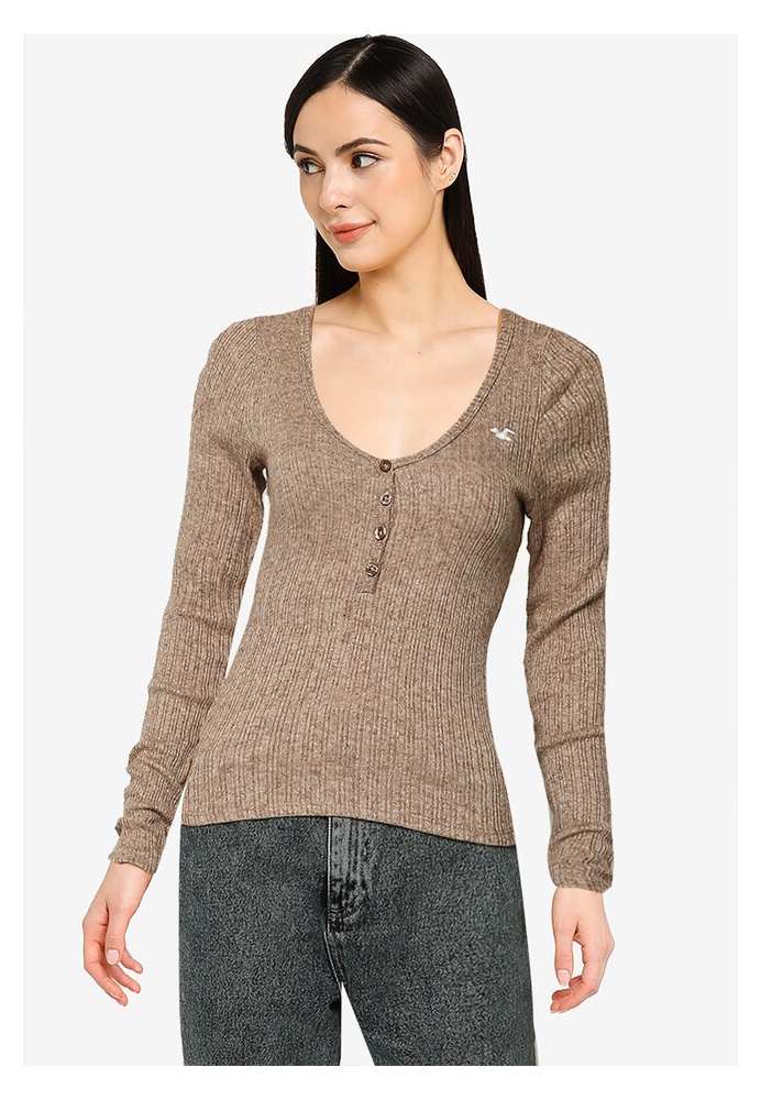 Hollister Icon Cozy Henley Tee 2023 Buy Hollister Online ZALORA