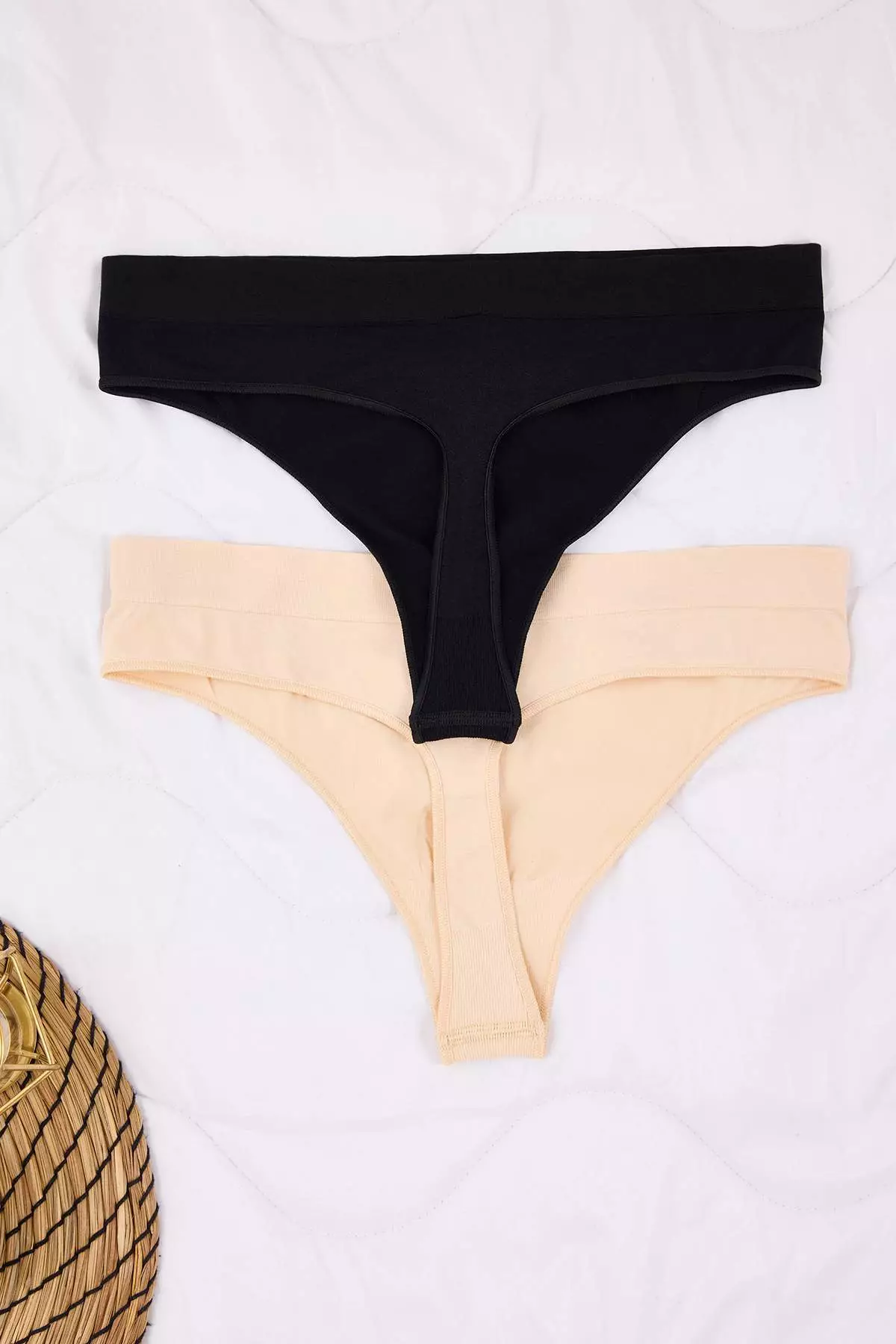 Black-Tan 2-Pack Seamless Thongs Tbbaw26Cm00015