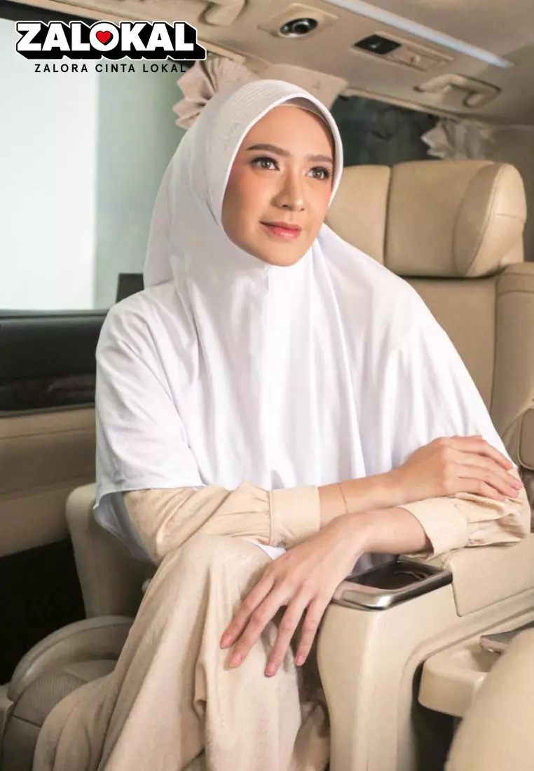 Bergo MARSHA SPARKLING White - Kerudung Hijab Instan HEIQ Tech - Bahan Breeze Flex